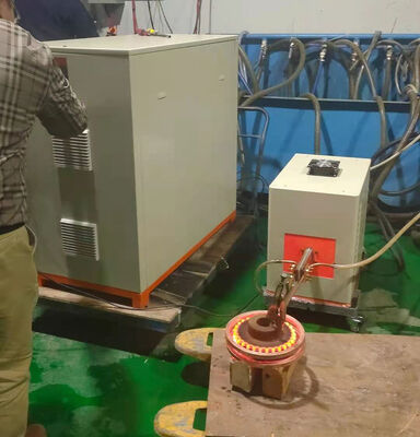 Guter Preis China Fabrik Driect Verkauf Ultra-Hochfrequenz-Induktionsheizmaschine für das Quantieren, Heißschmieden, Vorheizen, Schmelzen und Härten (200kw) Online