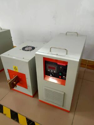 Guter Preis UF-20KW Ultrahochfrequenz-Induktionsheizmaschine Online