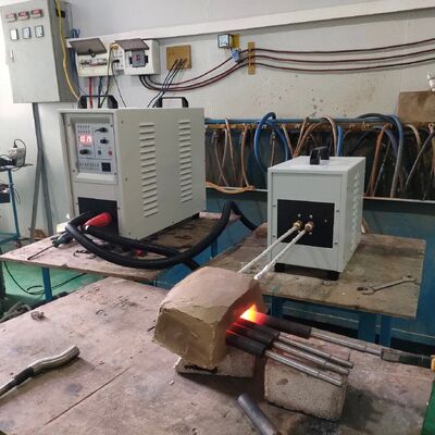 Guter Preis Sf-25kw Hochwertige Induktionsheizmaschine zum Heißschmieden, Aufheizen, Löschen, Schmelzen Online