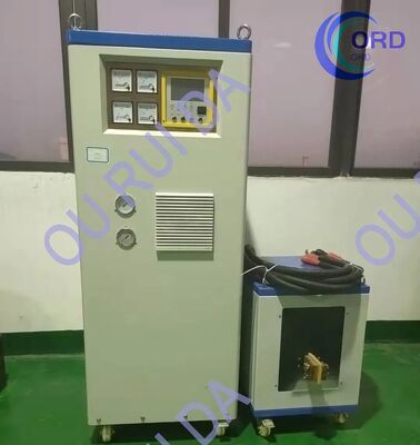 Guter Preis China Lieferant Induktionserwärmungsmaschine für Schmieden / Härten / Glühen / Erwärmen / Schmelzen von Metallstäben / Rohren / Brammen (DSP-160KW) Online